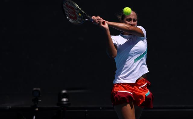 开云平台-澳网迎史上最“陌生”女单八强 谁将捧起达芙妮杯？