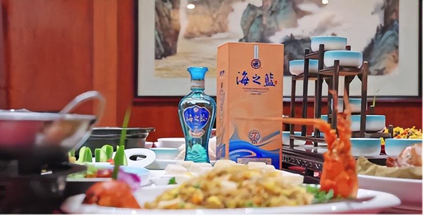 开云APP-一场跨越千里的应援，把洋河推到了“苏超”最前排