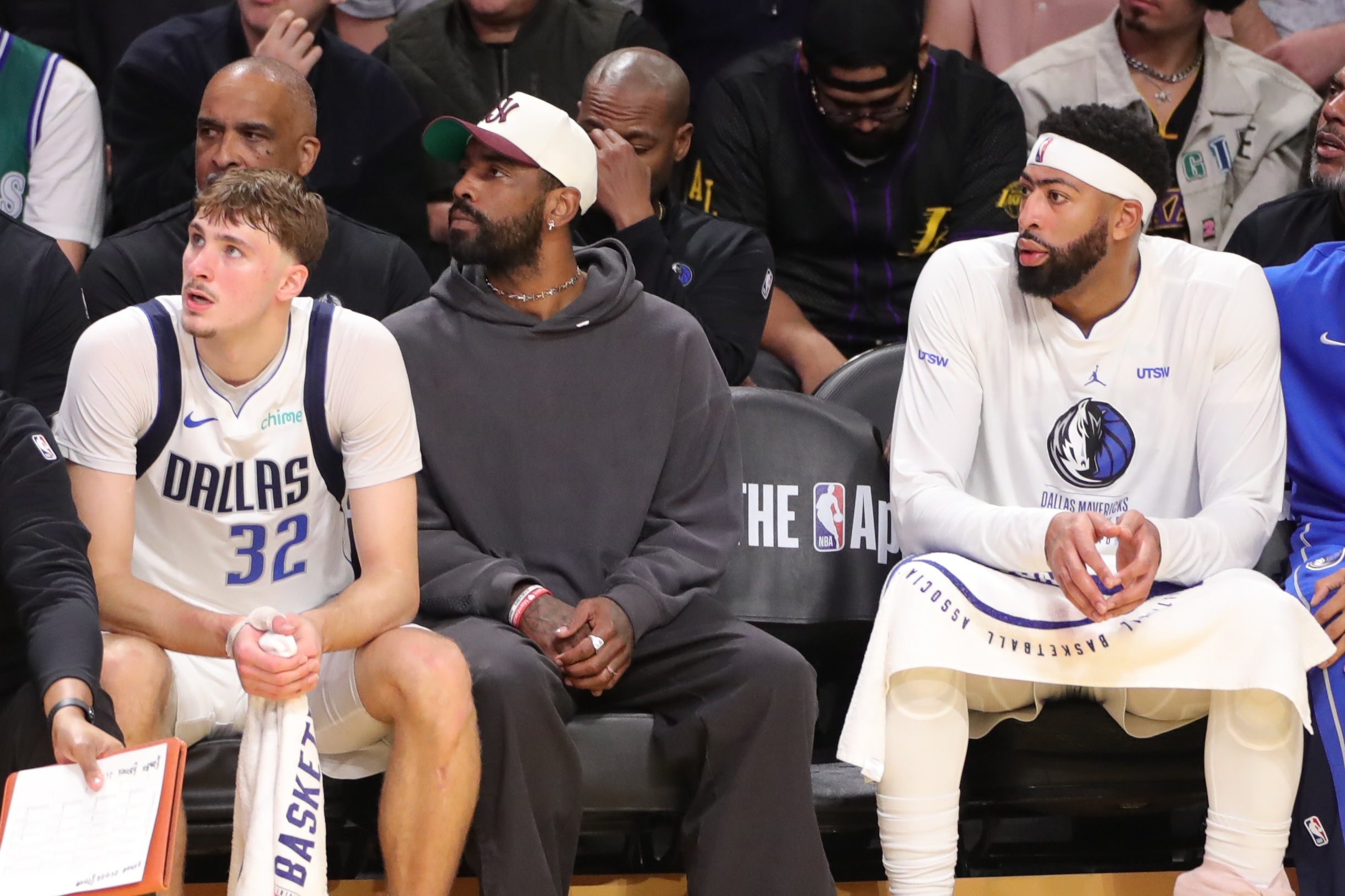 芬利:球迷肯定想看三状元联手 但这次交易能为球队提供灵活性