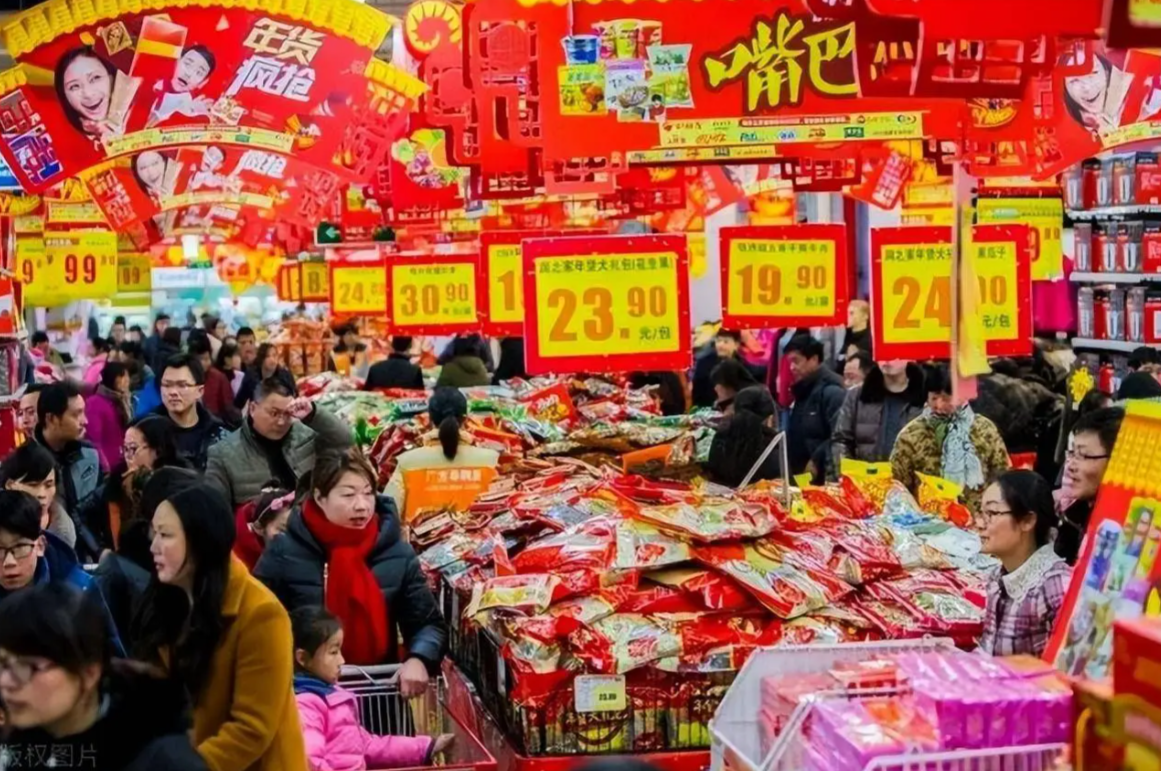 开云APP-春节将近，提前买好这5种年货。超市员工：很可能要“大涨价”！