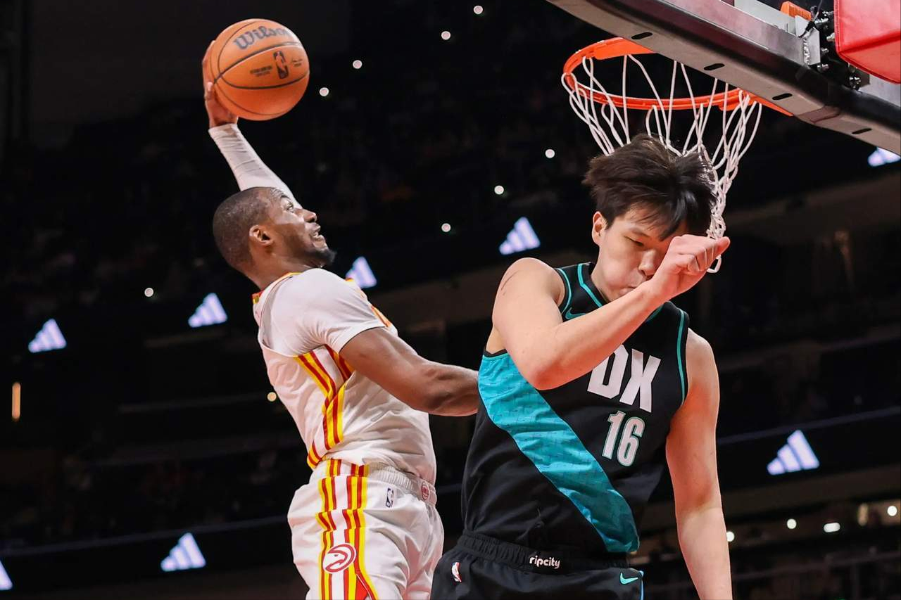 老鹰球迷高呼，谢谢你勇士！高效拿到20+7，库明加让勇士后悔？