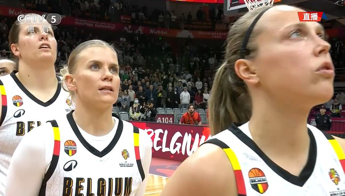 中国女篮15分惨败！输球原因揭晓，4人表现太拉胯，数据一目了然