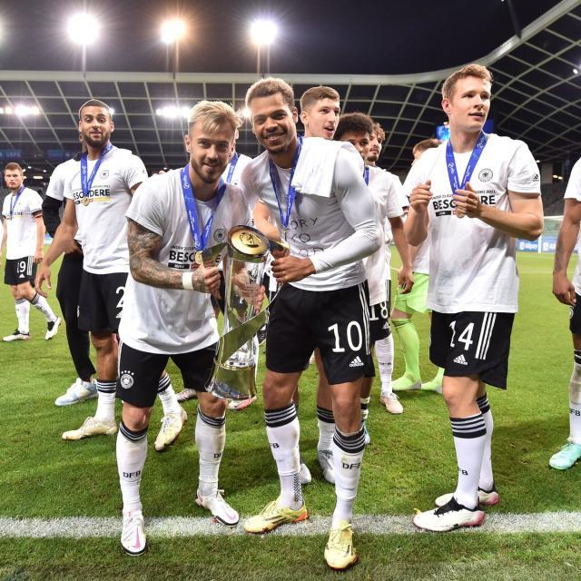 开云中国-欧青赛金靴恩梅沙重返狼堡，德国U21国脚转会成风