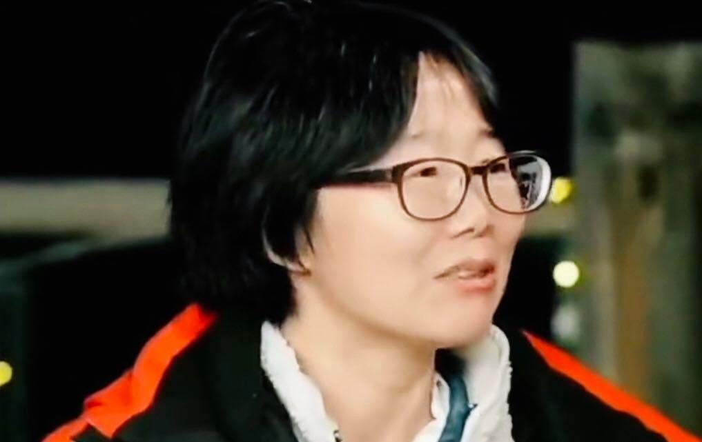 开云中国-45岁的李娟近况曝光,住15W的房子,不生孩子也不上班,选择隐居