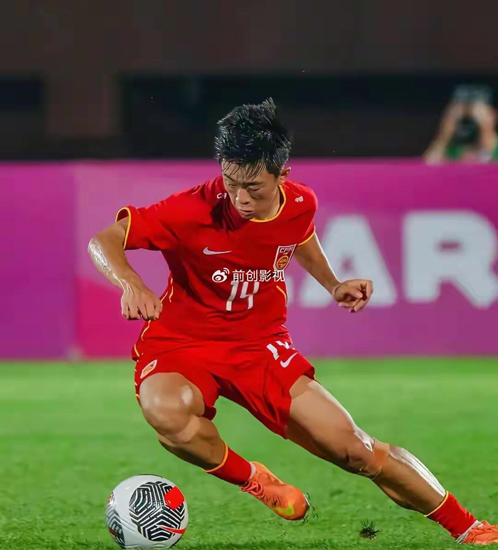 开云中国-别光喊青训！这外教真敢让17岁小孩踢中超，结果呢？|米兰-里斯蒂奇|青岛海牛|梅州客家|魏祥鑫|教练_新浪体育_新浪新闻